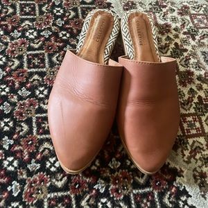 Size 8 Lilli mules in chestnut